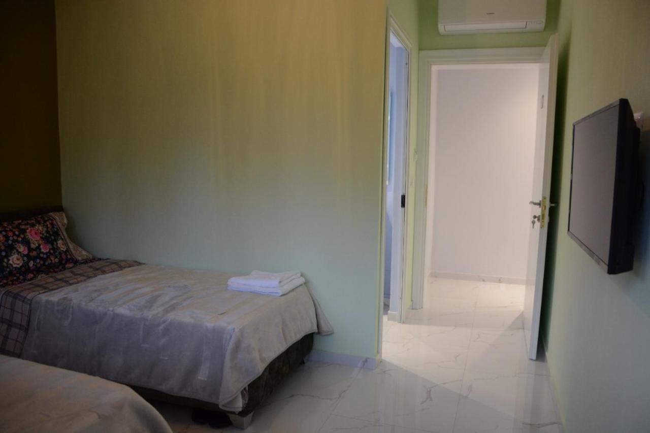 Royal Hotel Peshkopi Albania Екстериор снимка