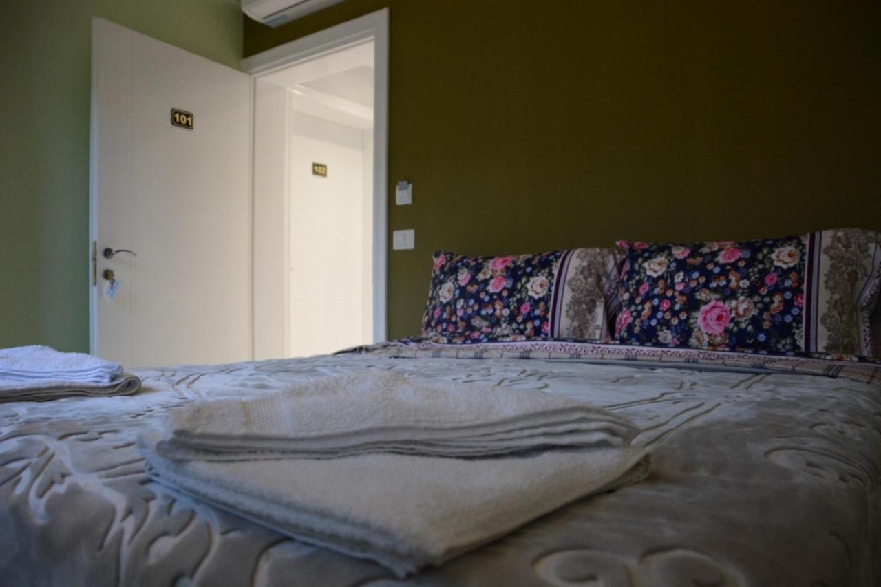 Royal Hotel Peshkopi Albania Екстериор снимка