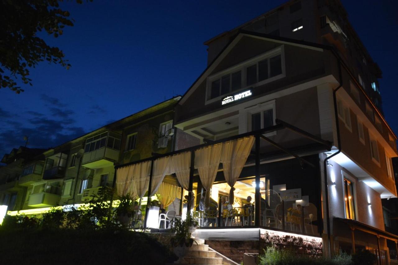 Royal Hotel Peshkopi Albania Екстериор снимка