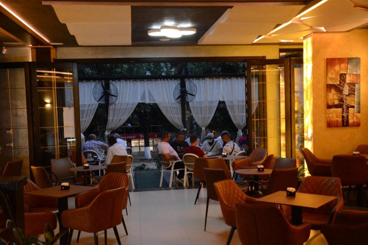 Royal Hotel Peshkopi Albania Екстериор снимка